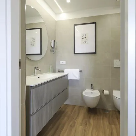Easylife - Charme, Comfort E Quiete Vicino Termini Apartmán Řím