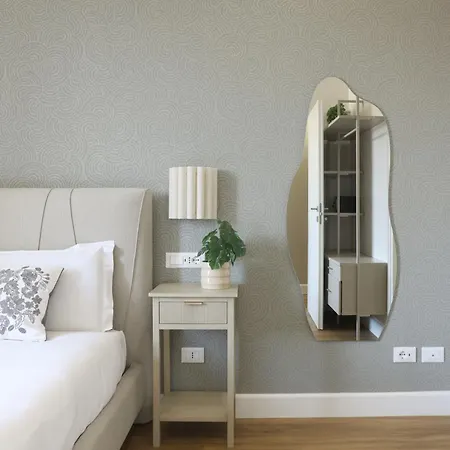 Easylife - Charme, Comfort E Quiete Vicino Termini Apartmán