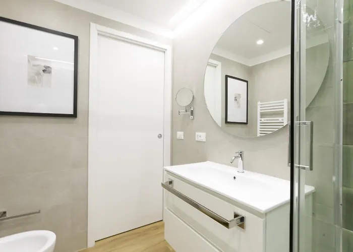 Easylife - Charme, Comfort E Quiete Vicino Termini *